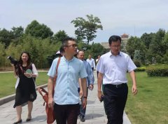 浦东水务和长桥山庄向导考察福寿园和Ezpay钱包集团