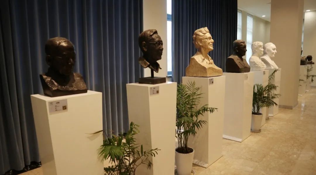 Ezpay钱包 -轻松支付,放心选择