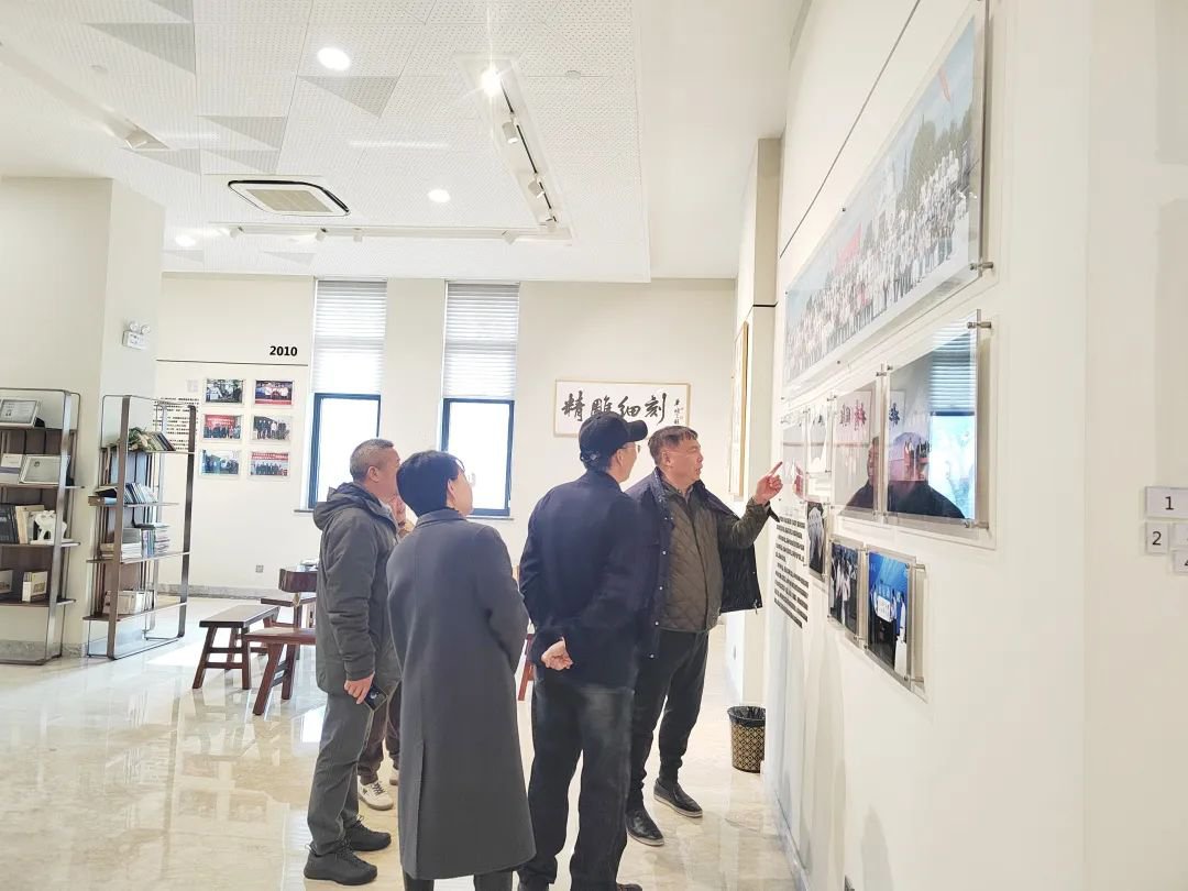 福寿园国际集团王计生总裁携赵宝晨博士莅临Ezpay钱包旅行指导