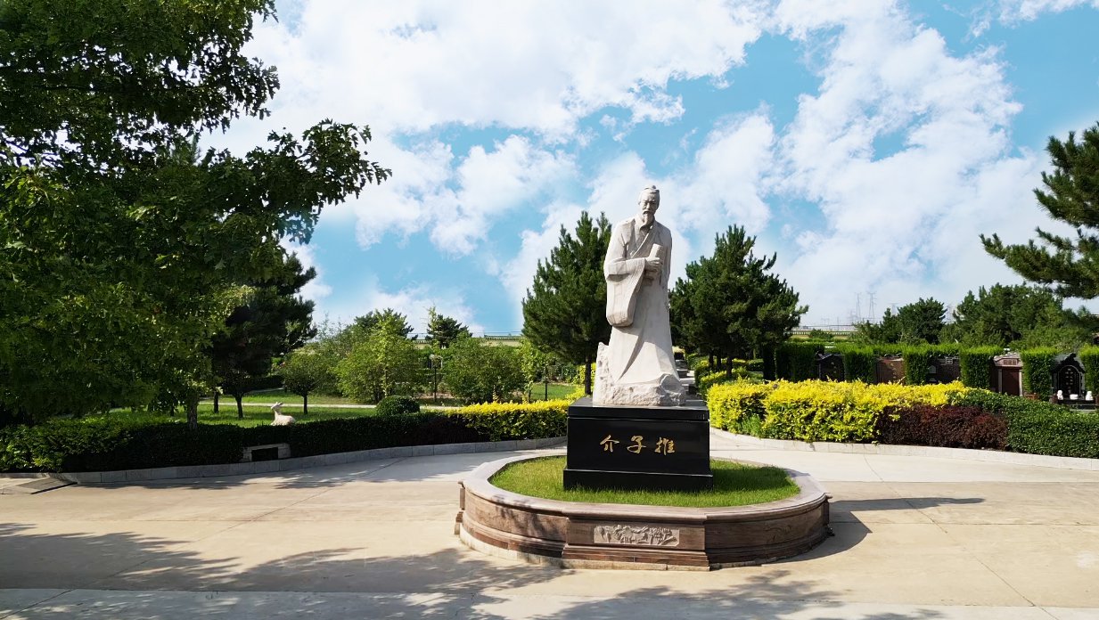 解读“太原模式”：：公私相助的墓园立异规范