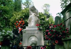 墓园雕塑：：：镌刻永恒的玖犀诗篇